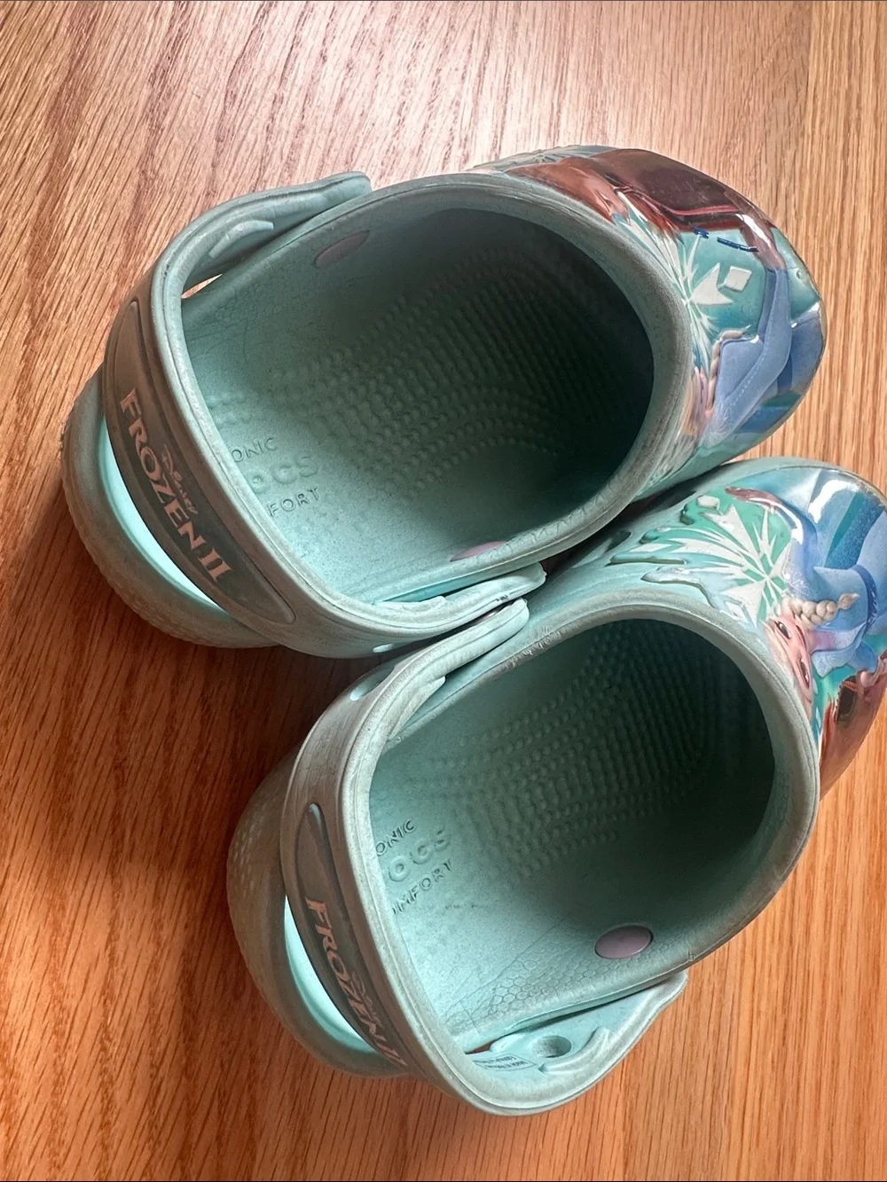 CROCS light aqua