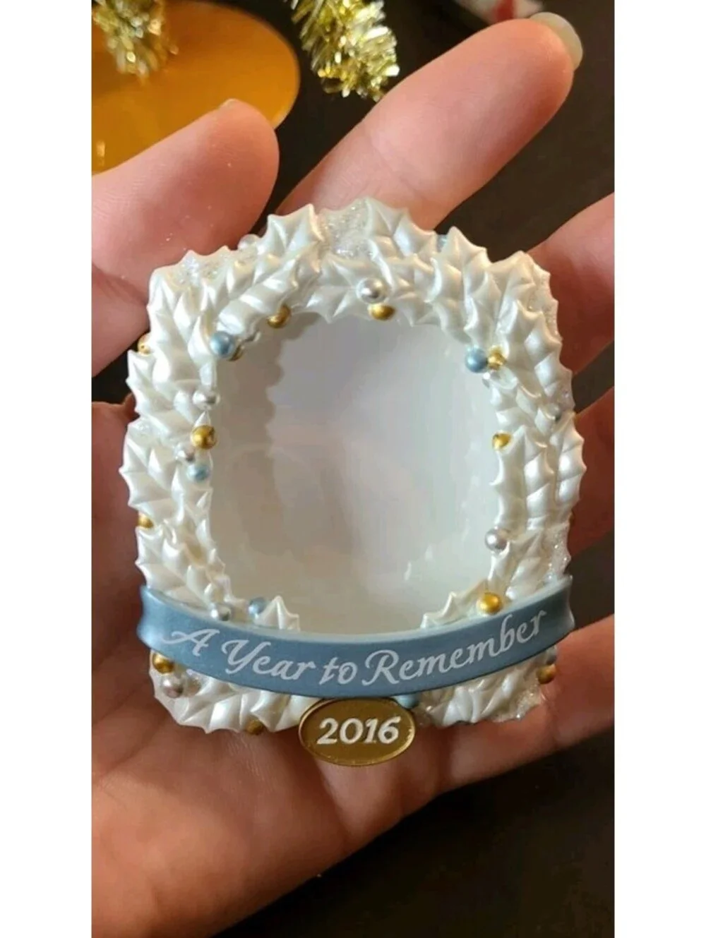 Hallmark remember 2016