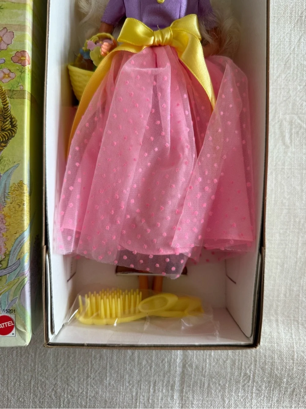 Barbie bring little