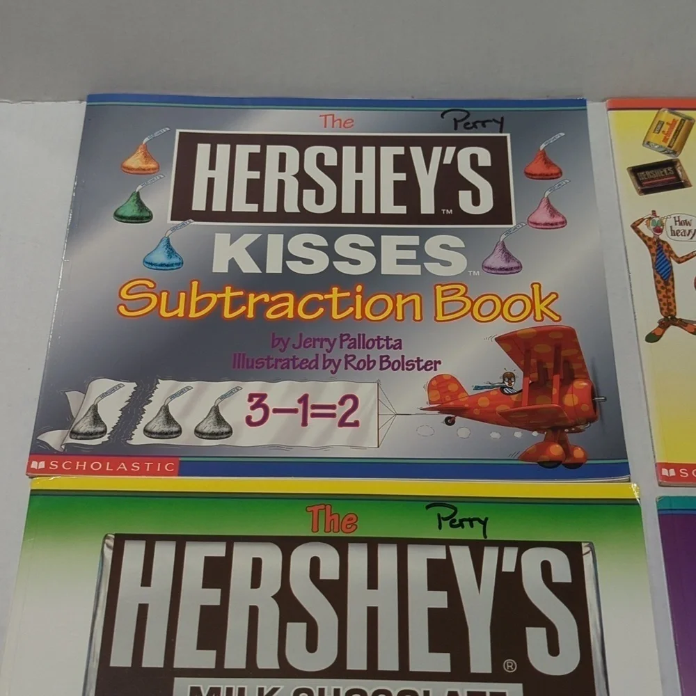 Scholastic details weights