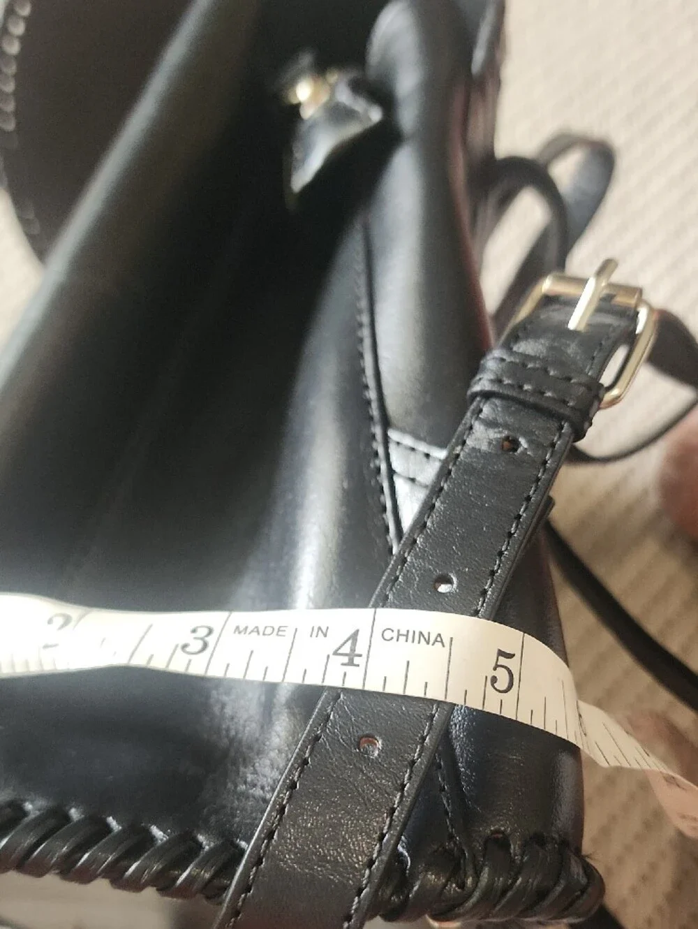 mauzari compact black