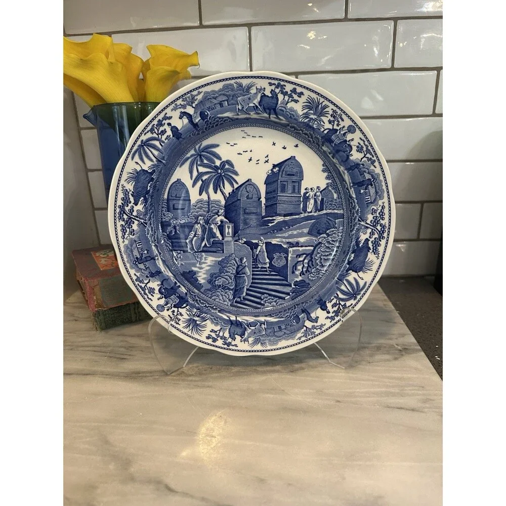 Spode Blue Room Collection Traditions Series ‘Caramanian’ Plate, 10.5” Pristine