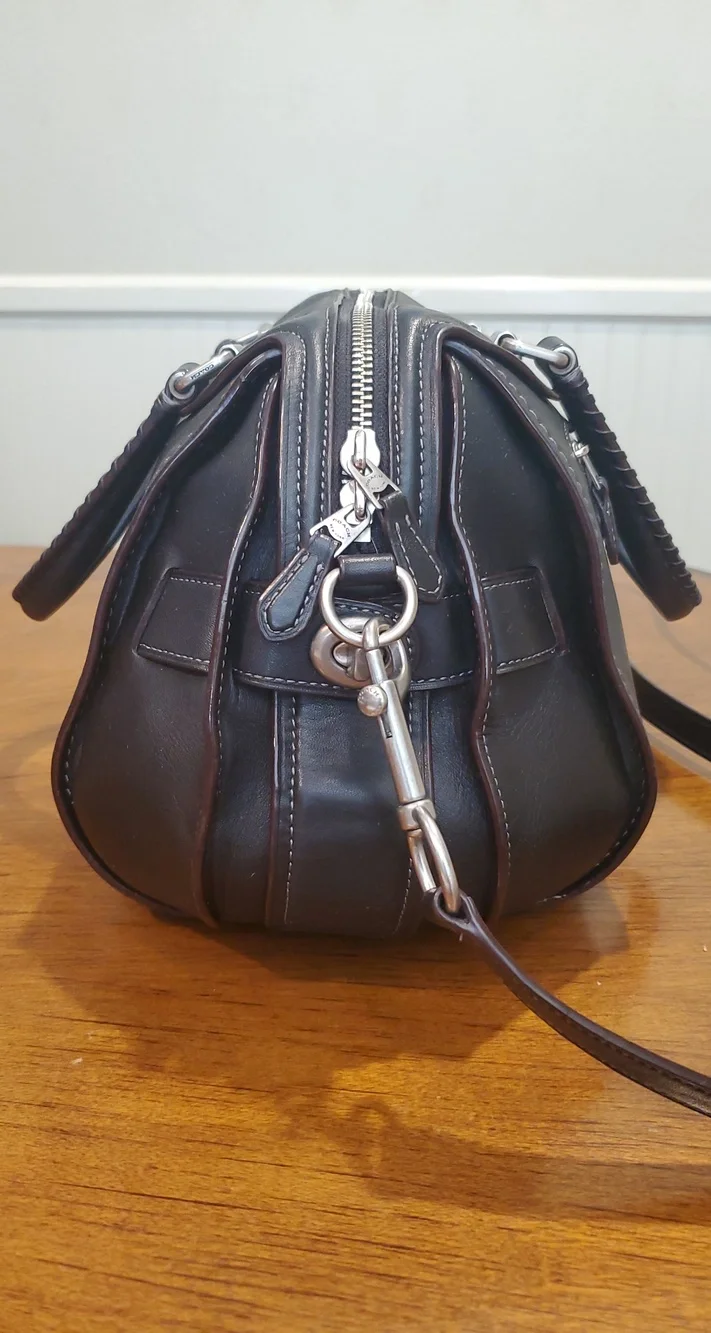 Coach odor look satchel