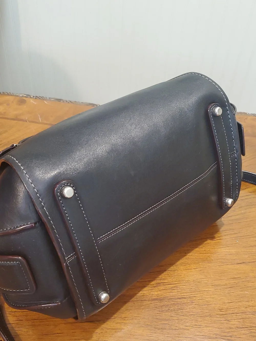 Coach wear minimal adjustable