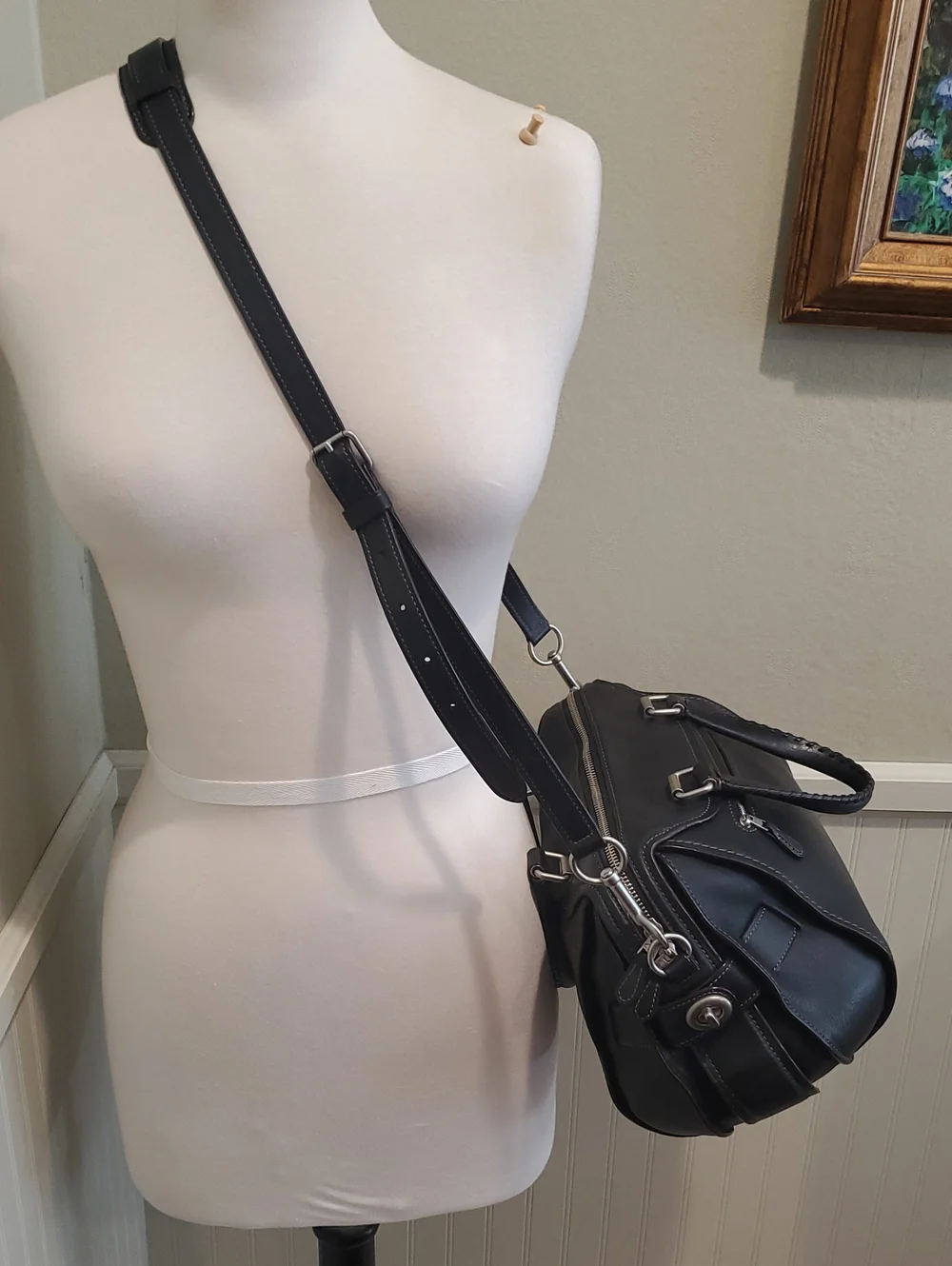 Coach glovetanned excellent leather