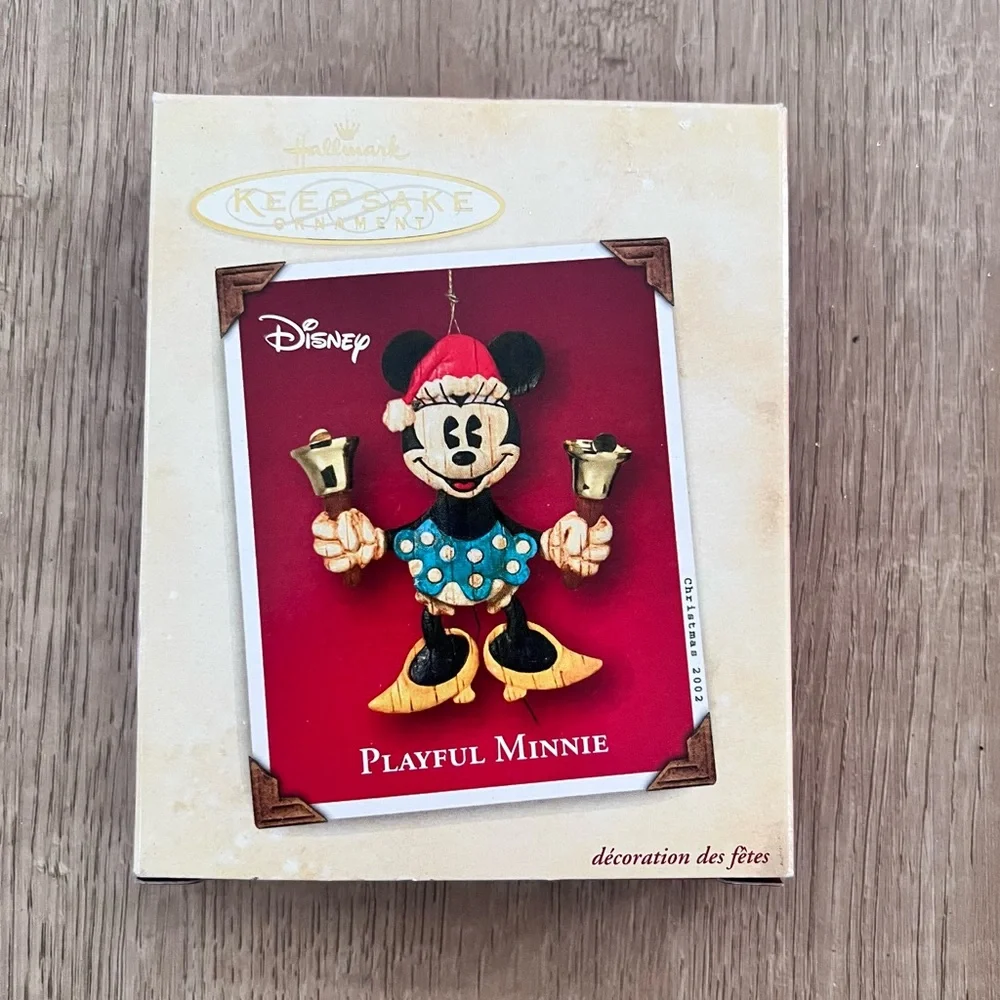 Hallmark Keepsake 2002 Disney Ornament - Playful‎ Minnie - Hand Crafted
