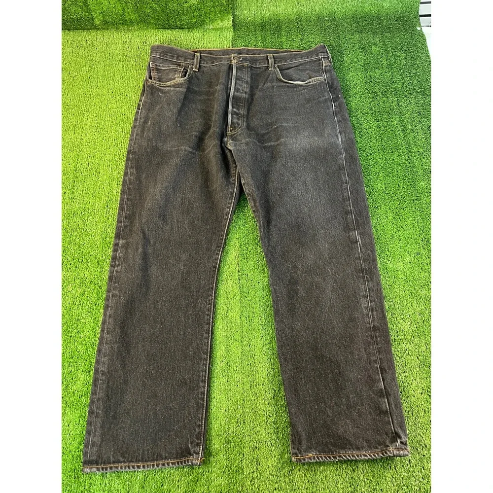 Levis 501 Original Fit Jeans Mens 42x32 Black Straight Leg Button Fly Denim