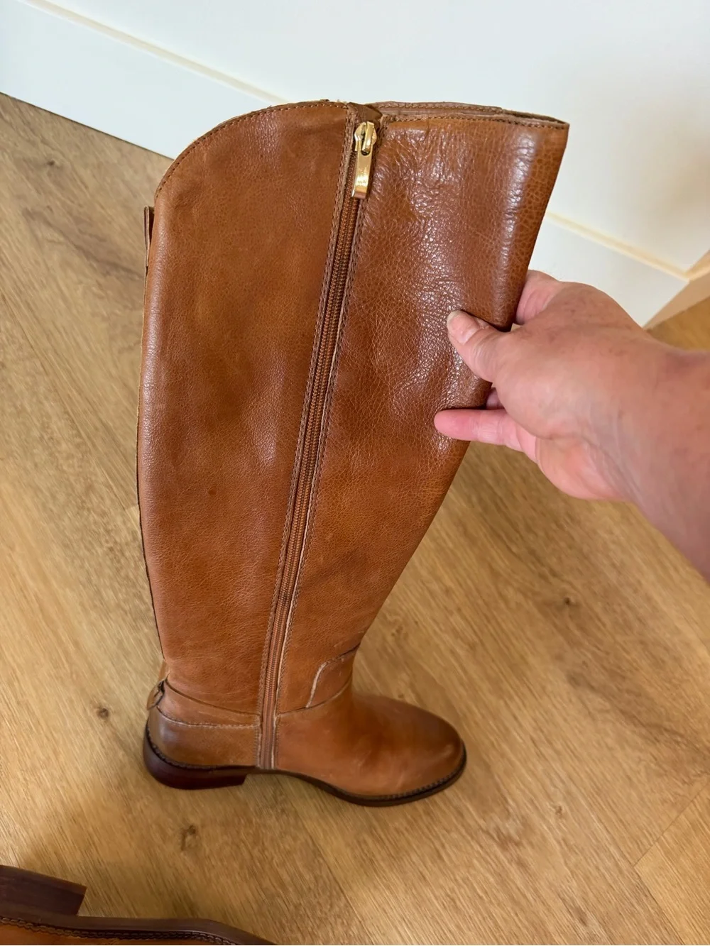 Franco Sarto Tall Knee high Boots in Cognac brown leather zip on side size 8.5