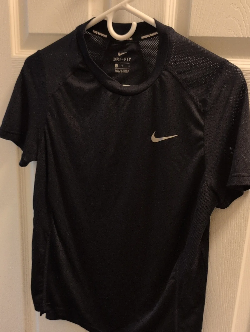 Nike Running Girl's Dri-FIT Short Sleeve Training Shirt - Black