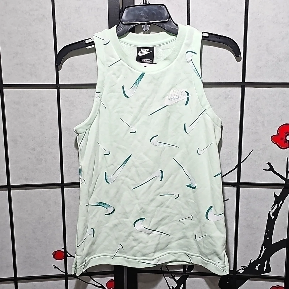 Nike tank top