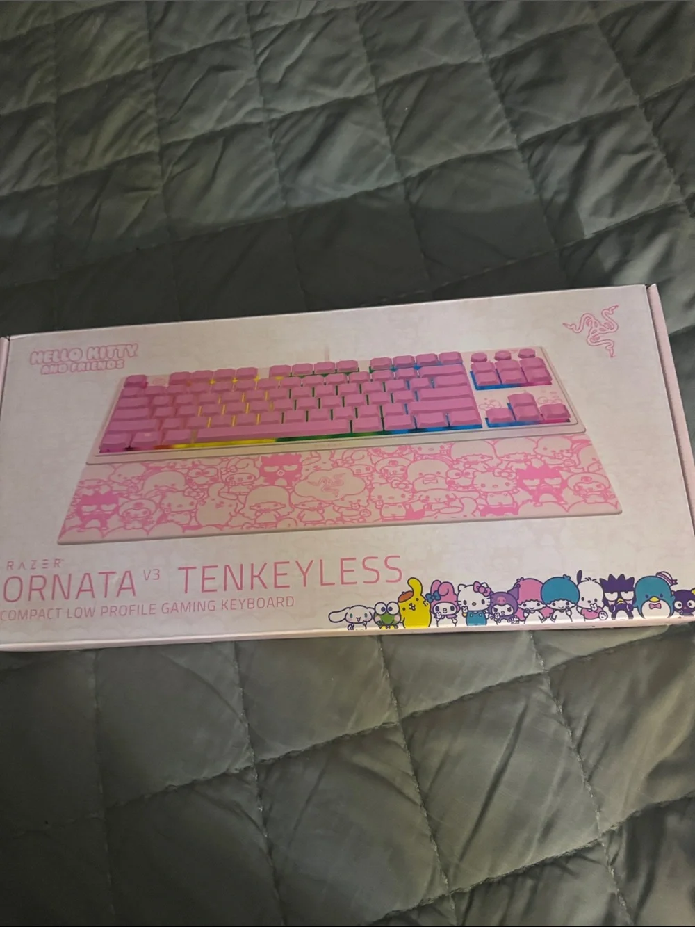 Razer Pink Ornata V3 Tenkeyless Keyboard with Matching Pink Mouse