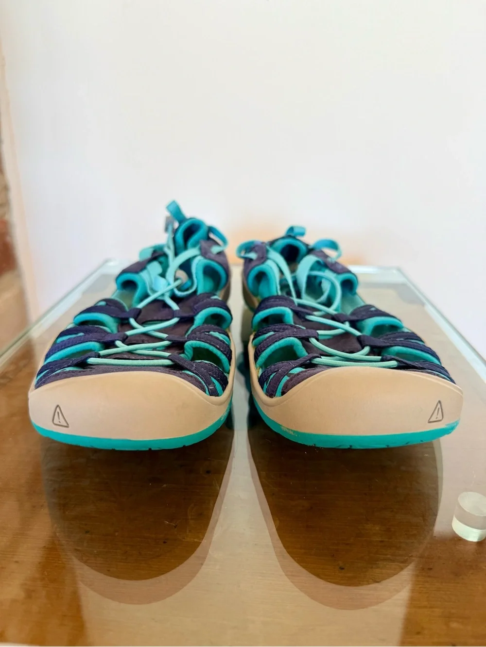 Keen Kids Size 5 Water Shoes