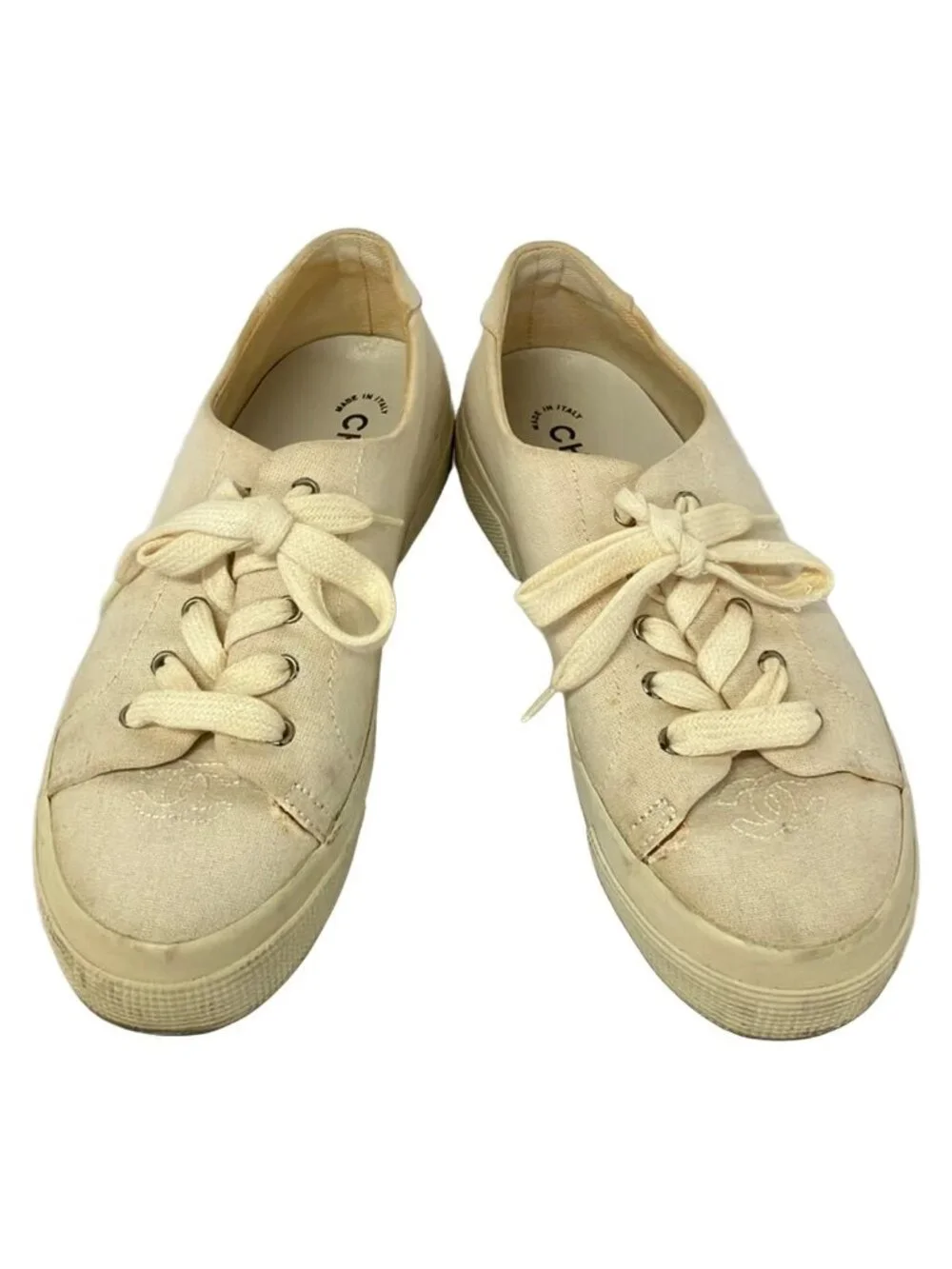 Chanel Sneakers 36 Ivory CC Logo