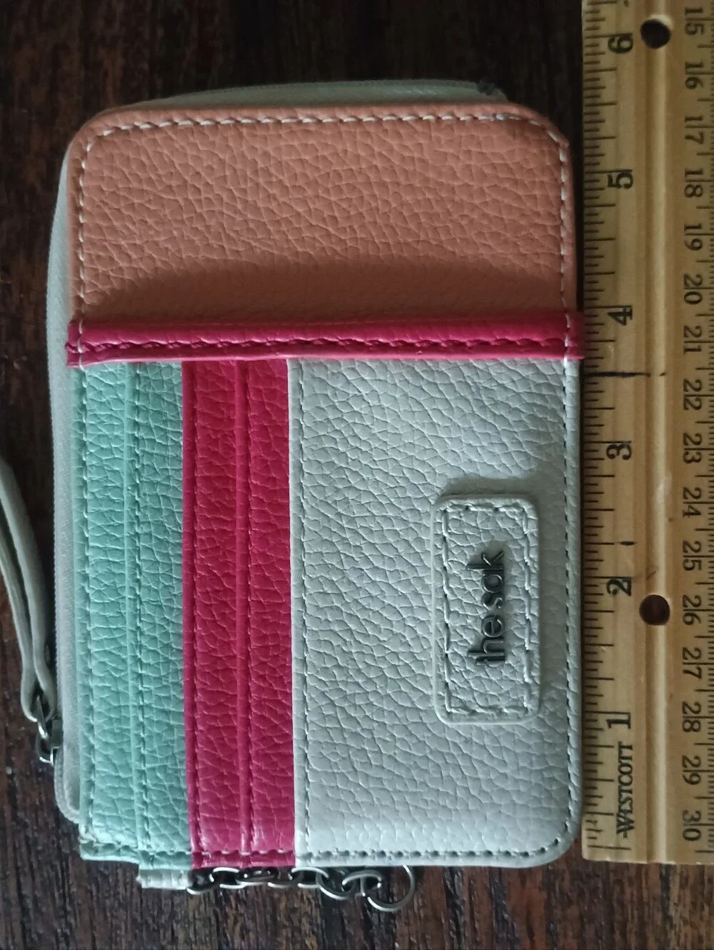 The Sak compact colorblock