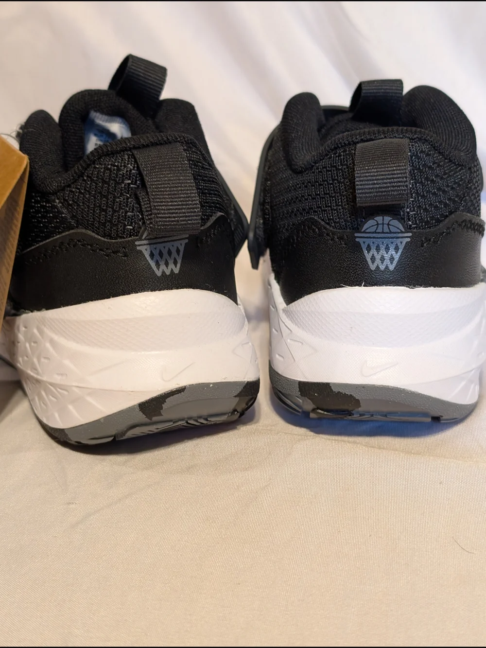 Nike athletic upper kids