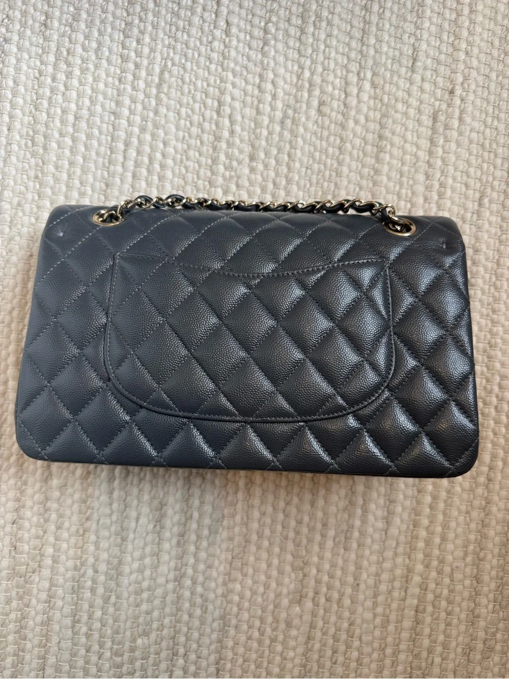 CHANEL classic quilted