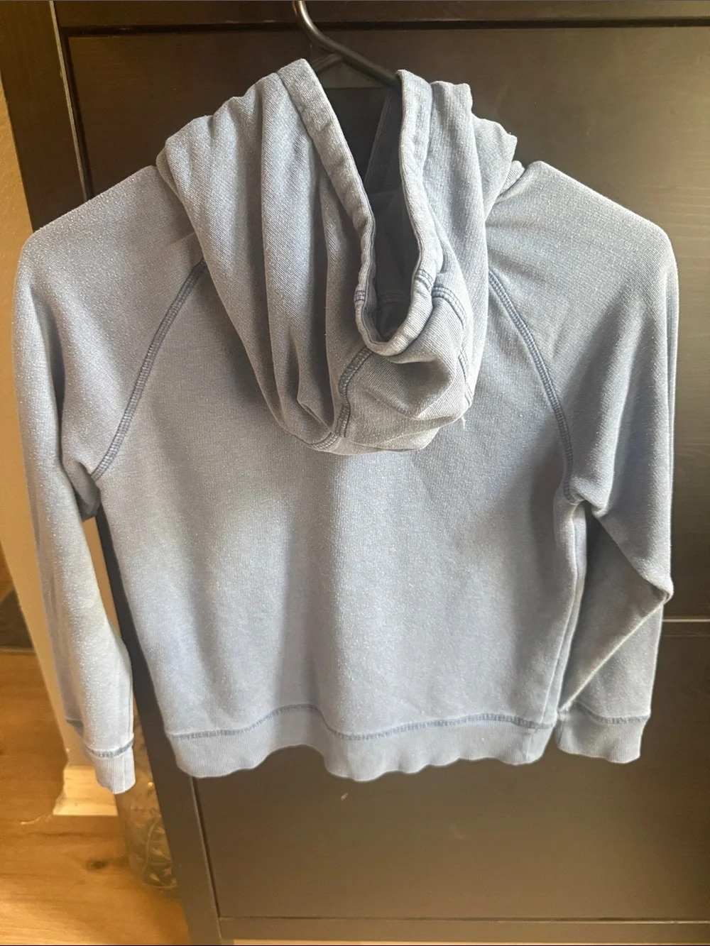 Vineyard Vines soft light