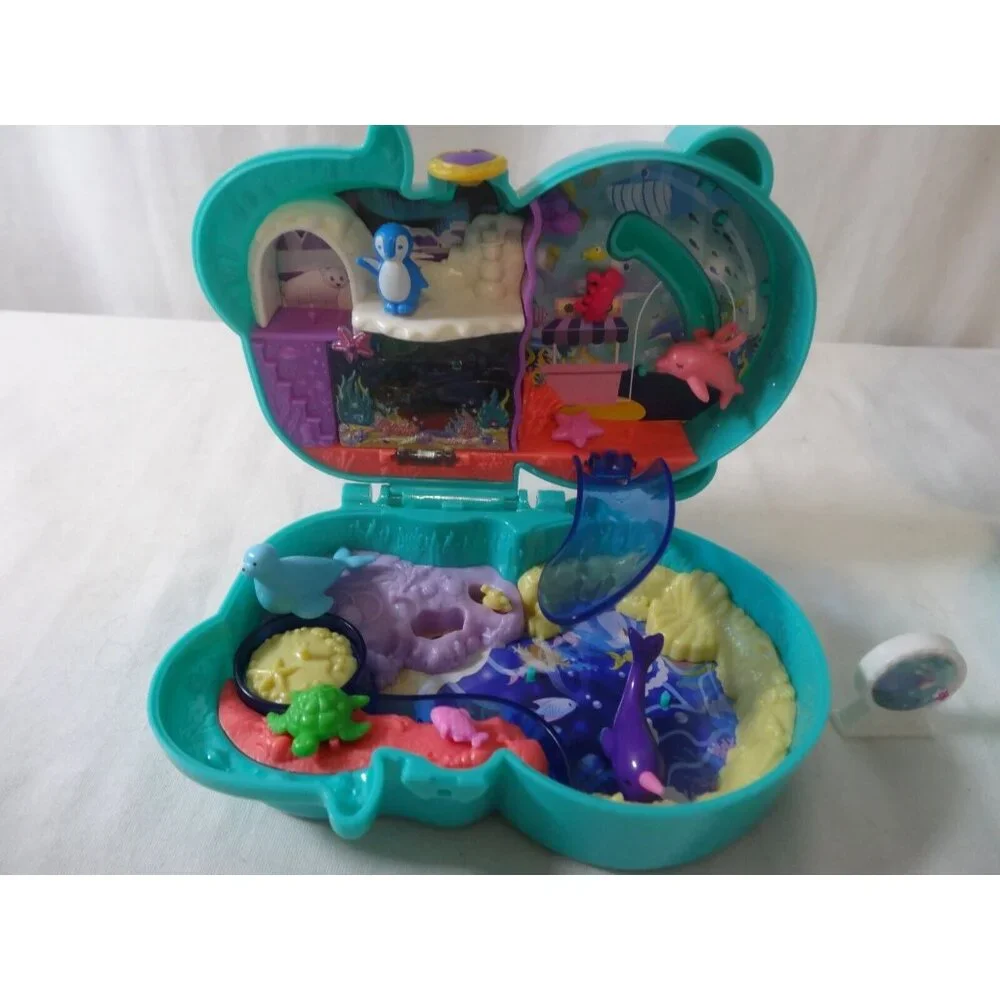 Polly pocket hedgehog
