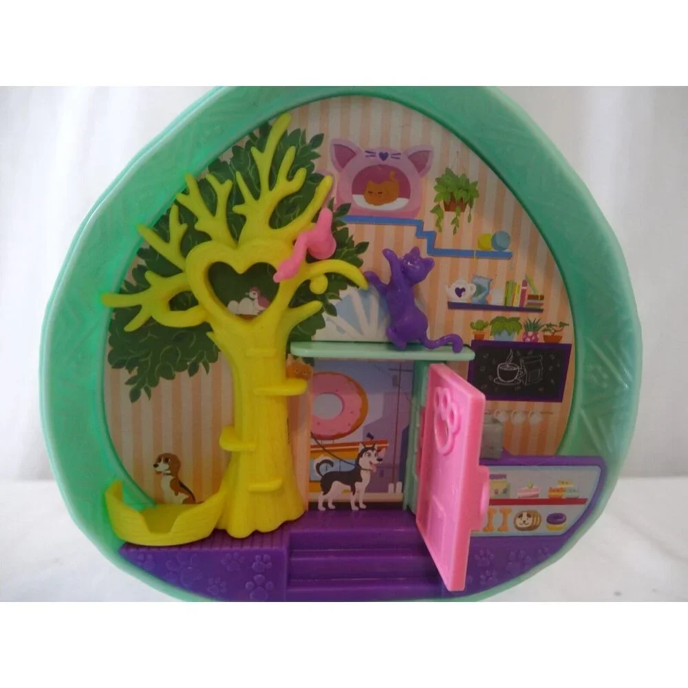 Polly pocket hedgehog