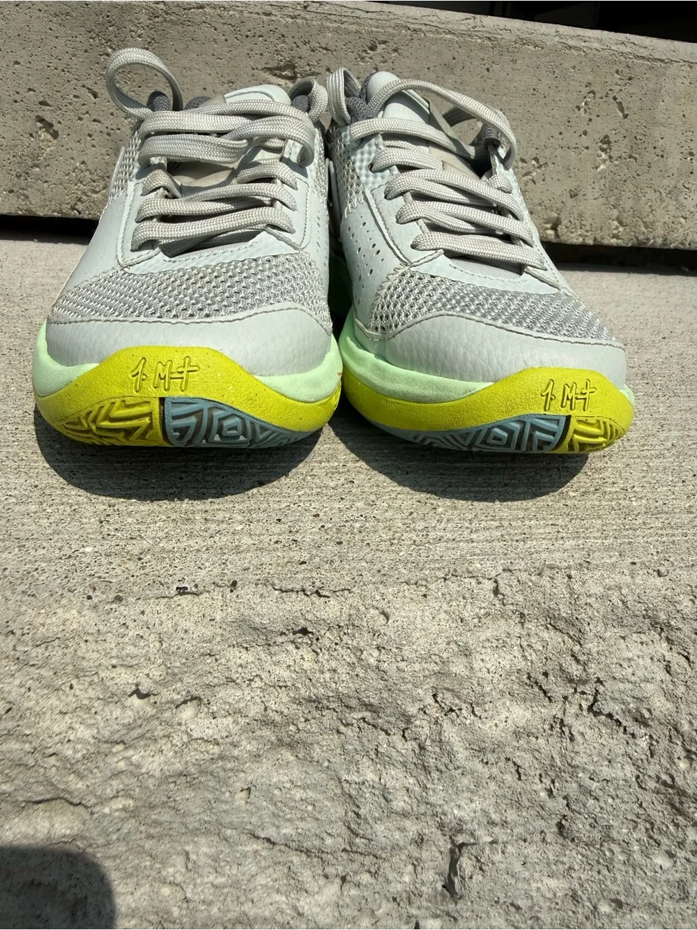 Nike Ja Morant Ja 1 Flash Basketball Shoe, youth size 3.5