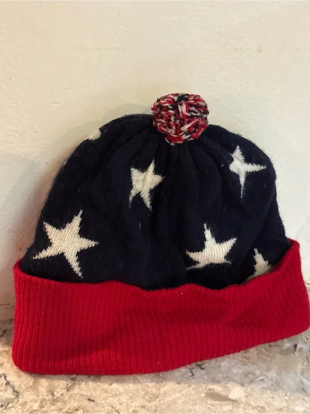 Vineyard Vines Navy & Red Star Pom Beanie