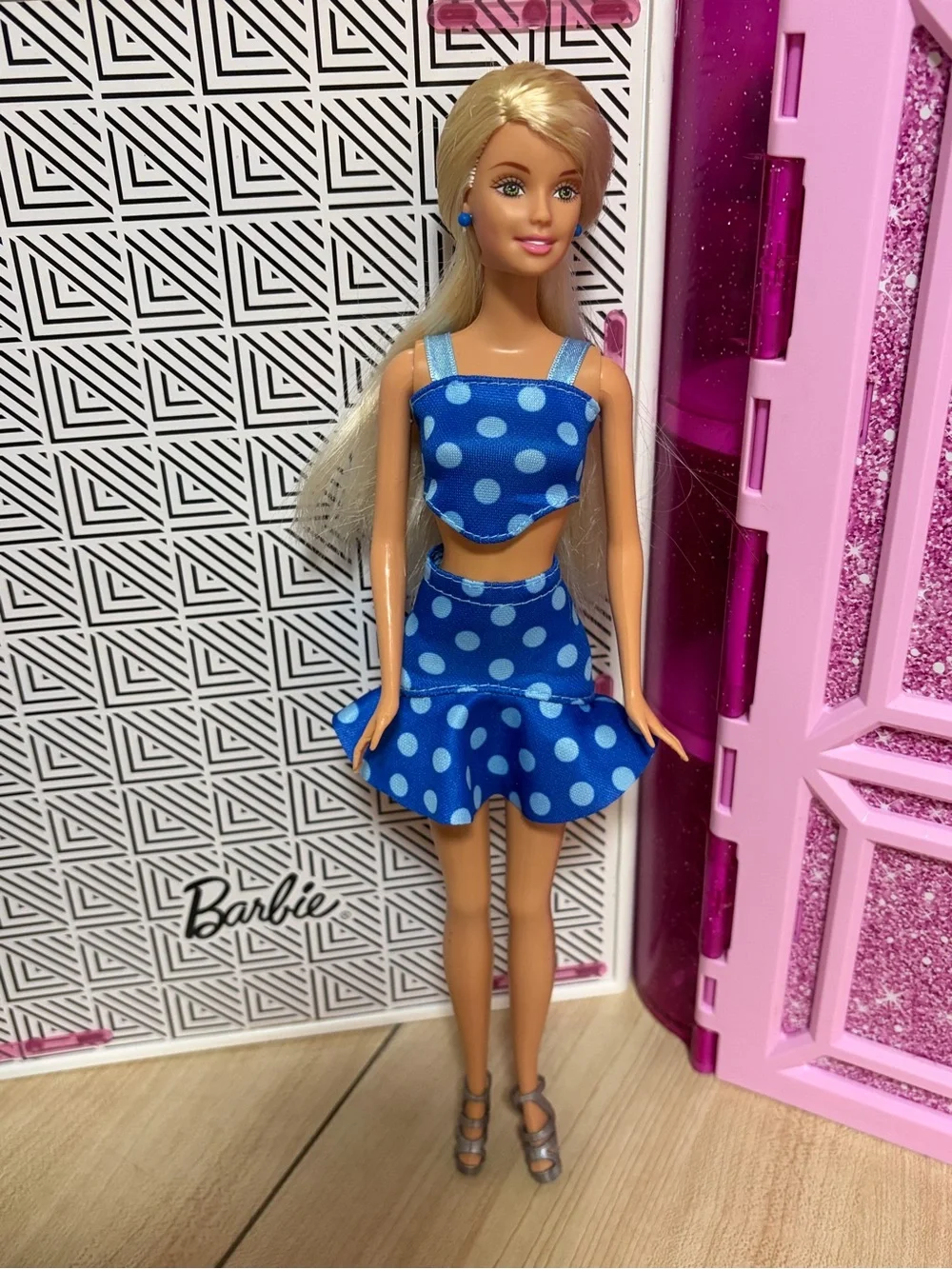 Barbie bright blue