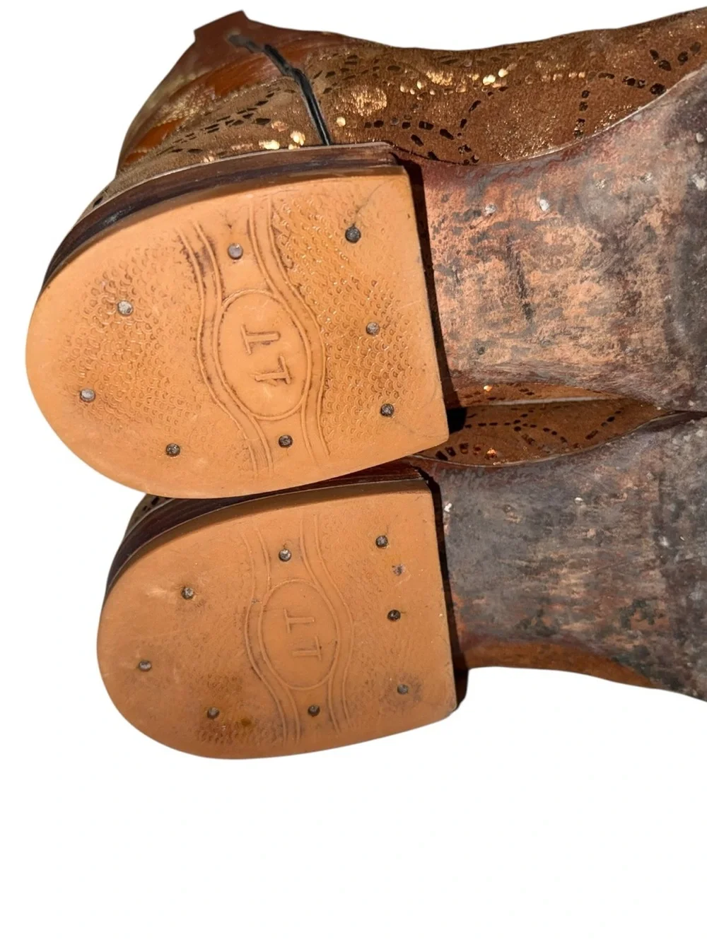 Laredo mens size