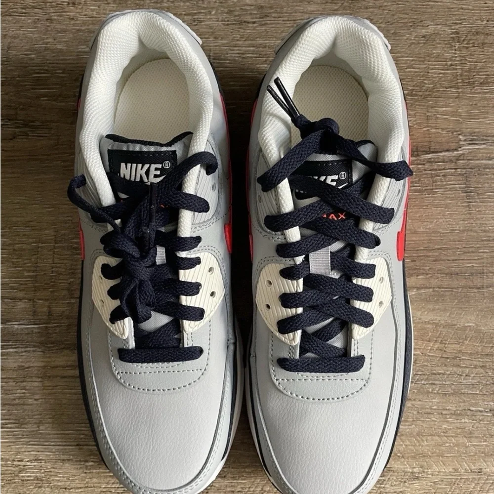 Nike 021 style