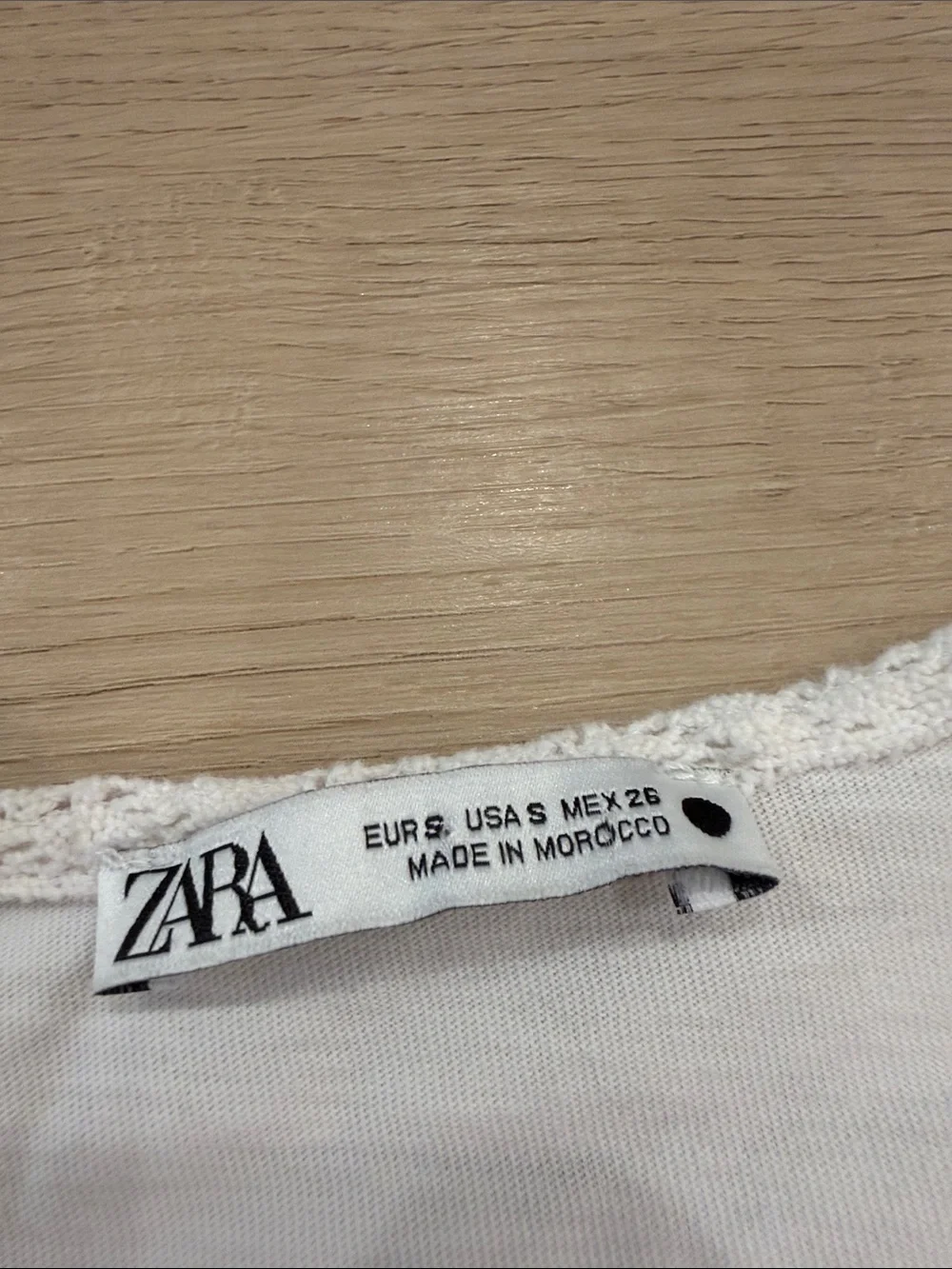Zara cropped white