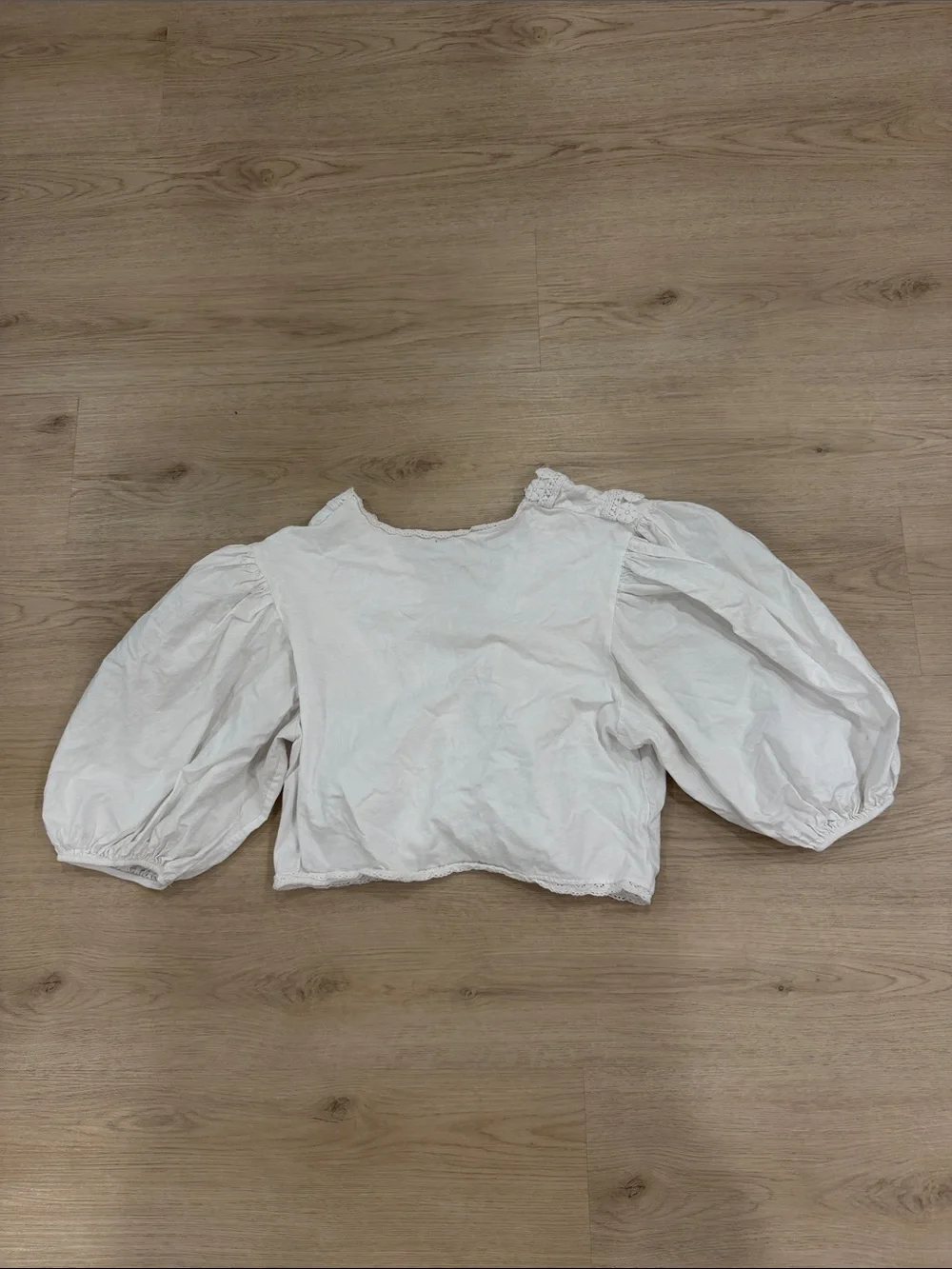 Zara cropped white