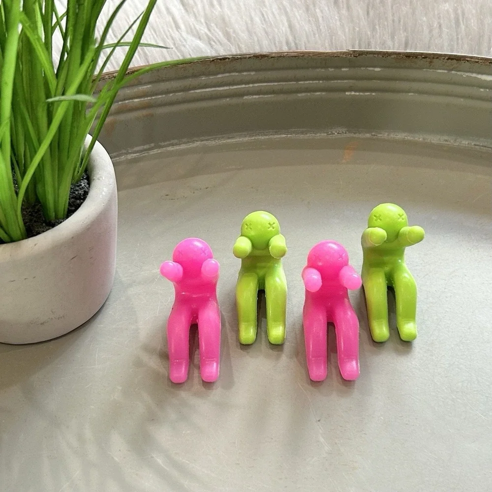 Spill Stopper 4 Pack Creative Silicone Cooking Tool Lid Spill Stopper Pink/Green