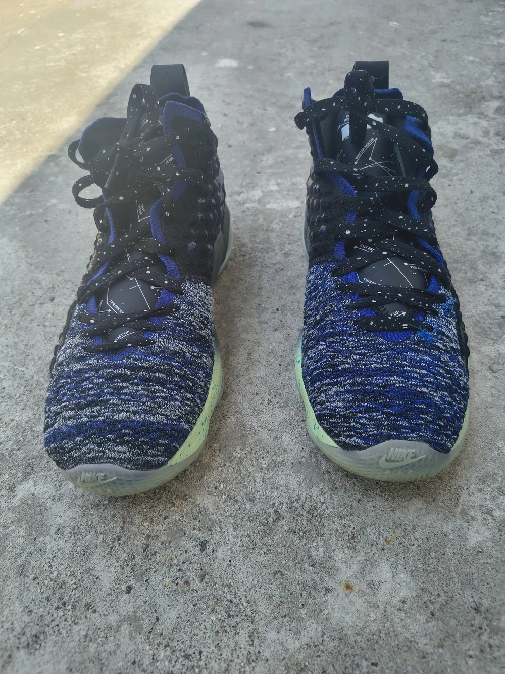 Nike LeBron 17 