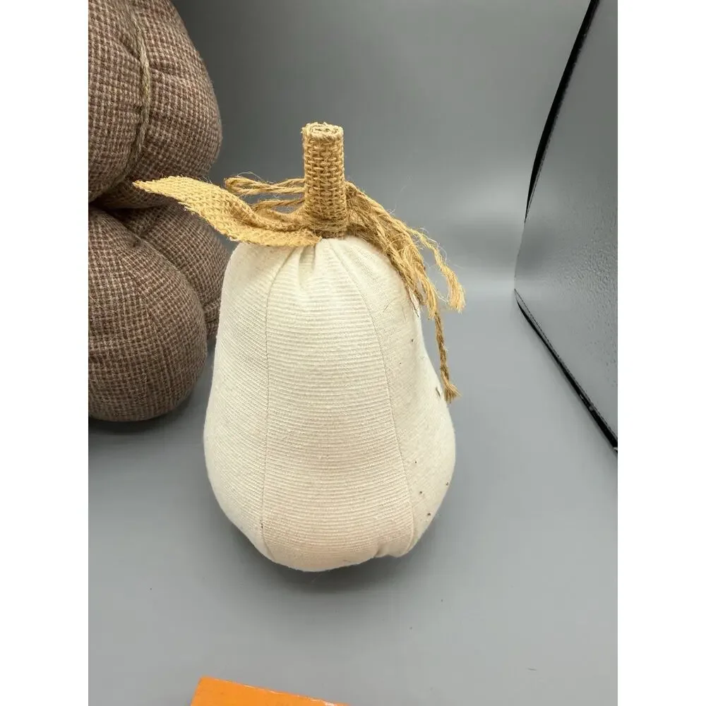 Fall Decor create cozy