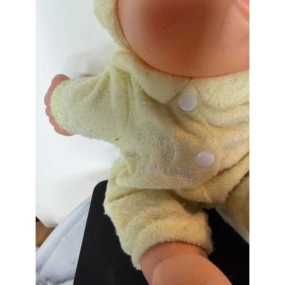 Cabbage Patch Kids Play Along 2004 Baby Doll Green Eyes Yellow Pajamas PA-5 N