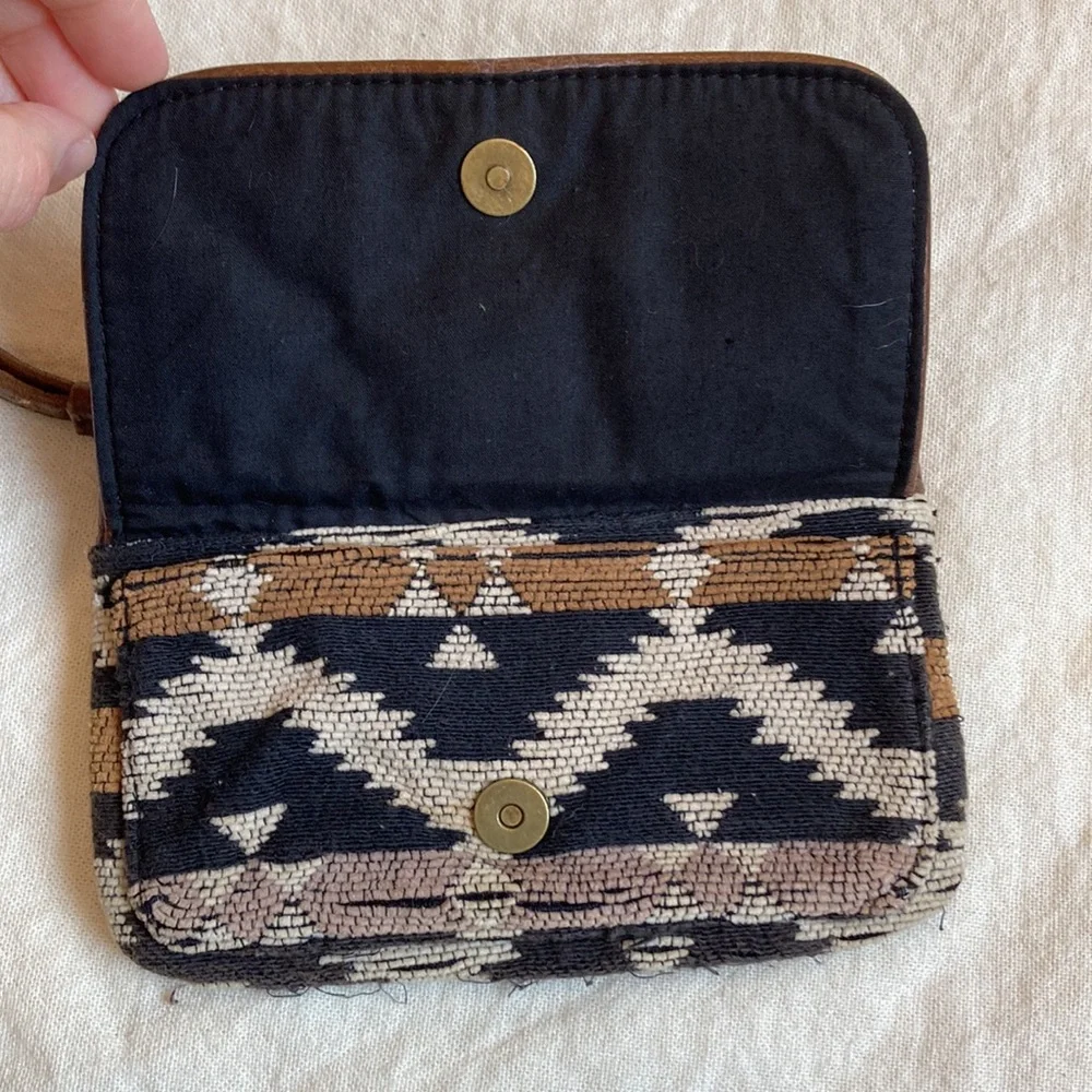 Aeropostale brown faux