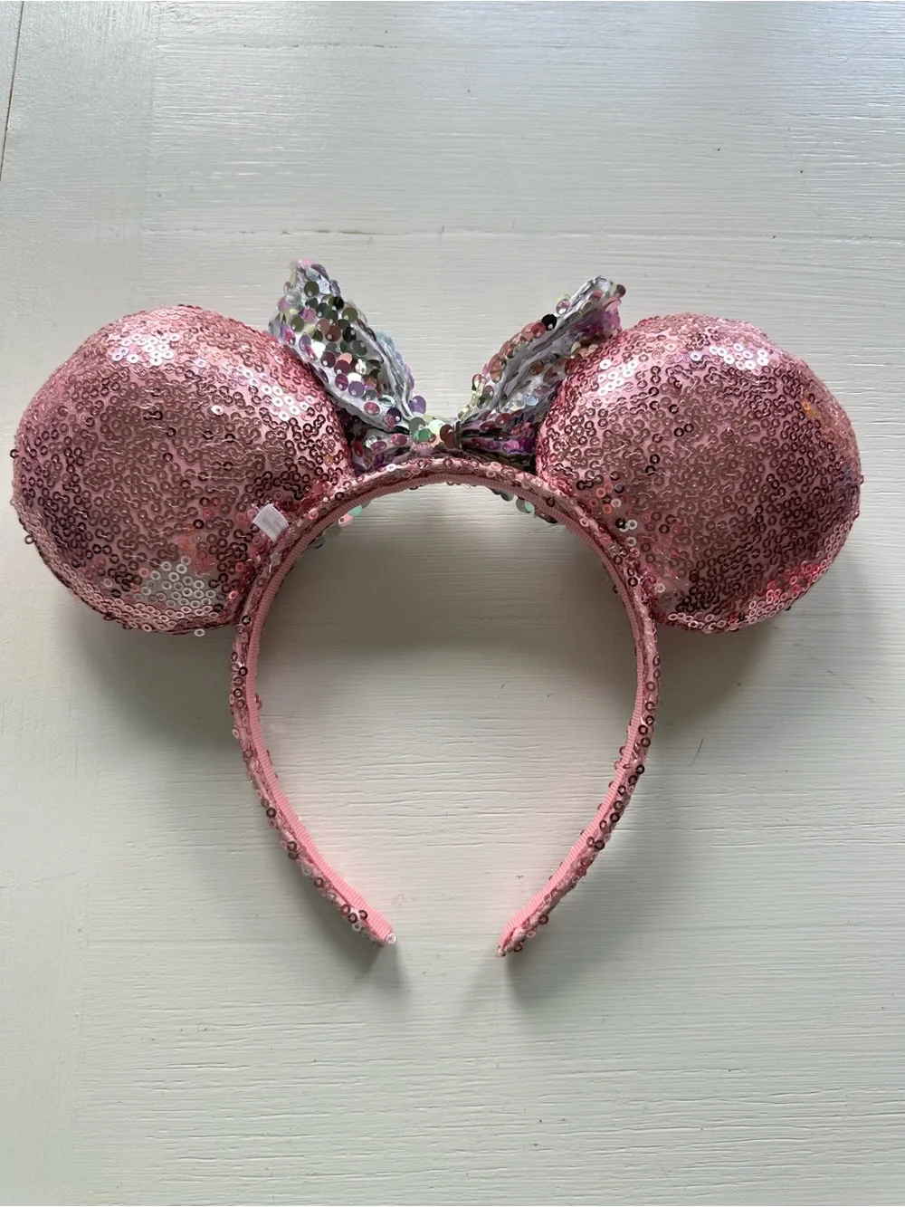 Disney sparkly minnie