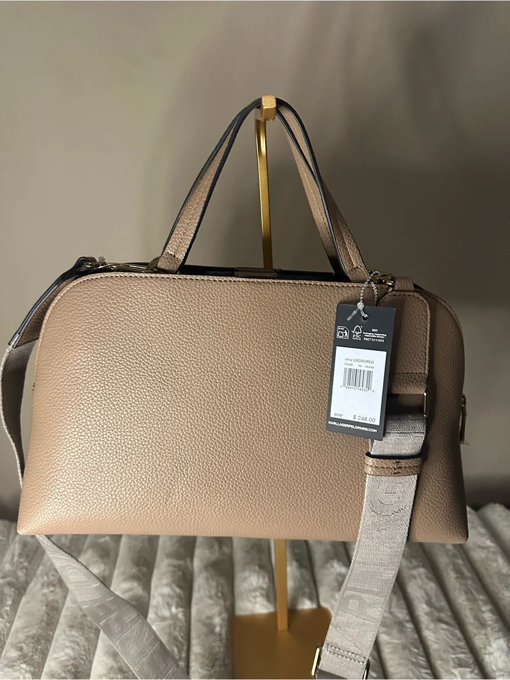 Karl Lagerfeld structured pebble