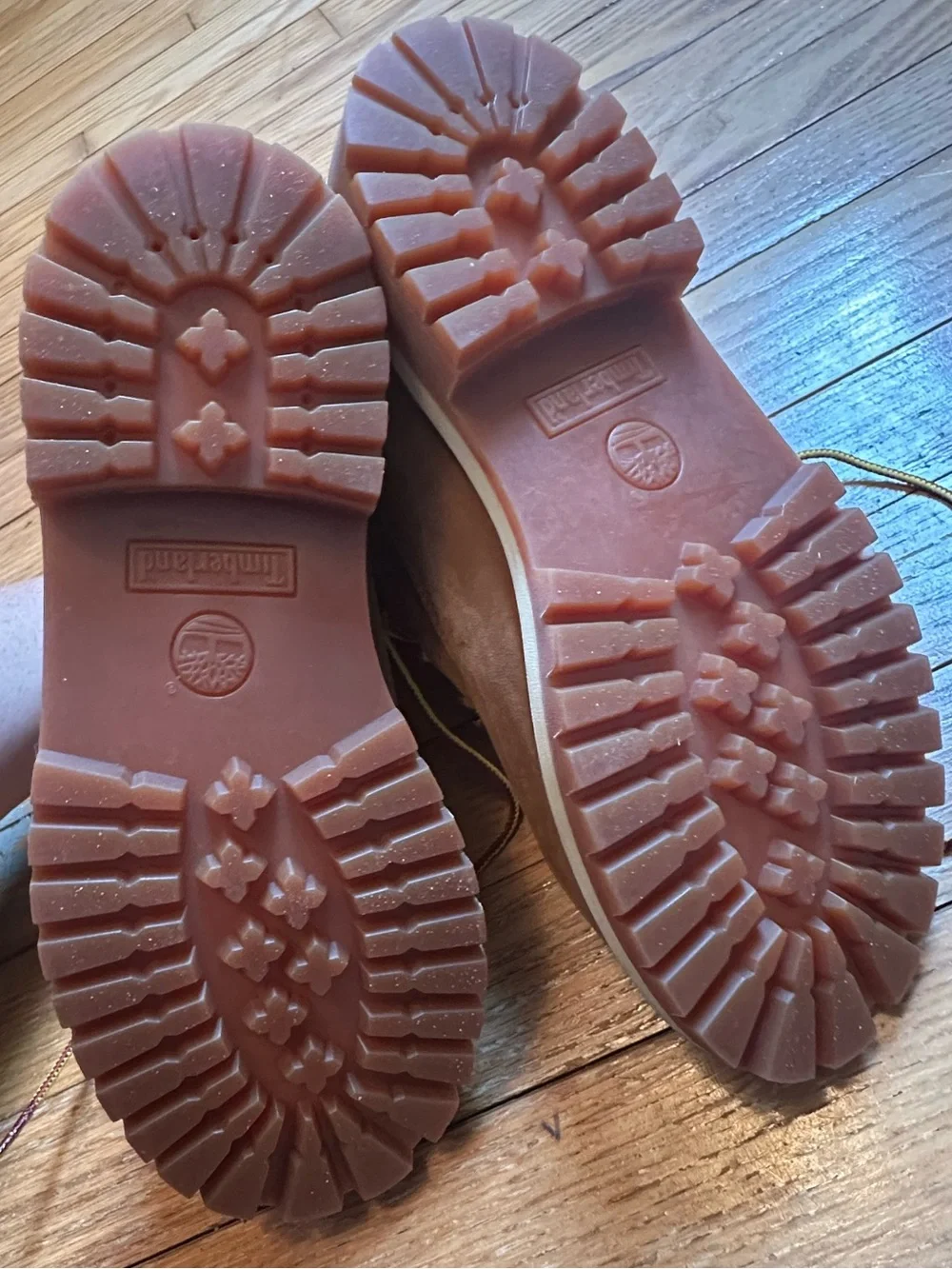 Timberland like laces
