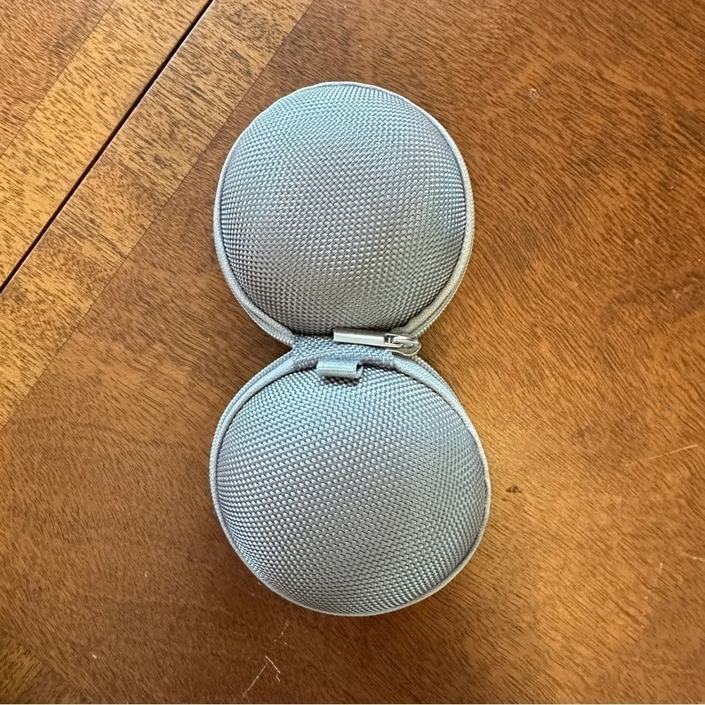 Target zipper closure