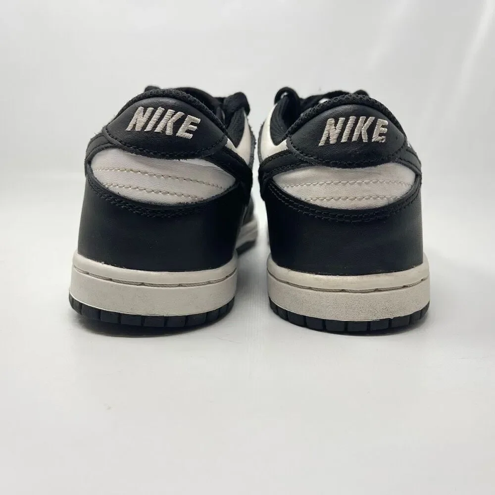 Nike black white