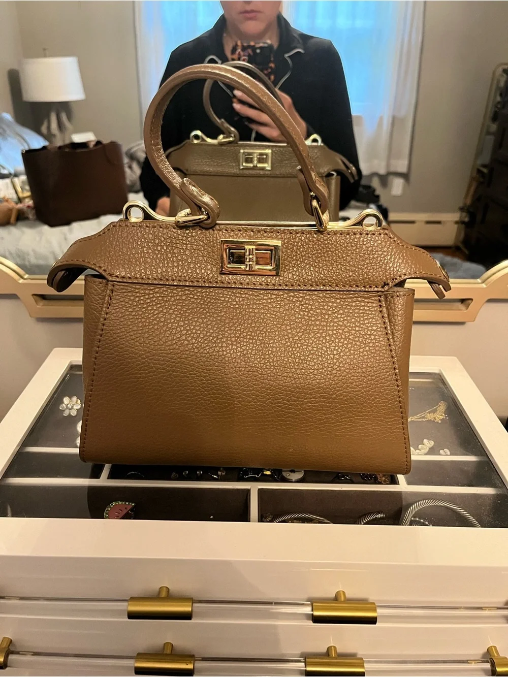 Colores Collective refined brown