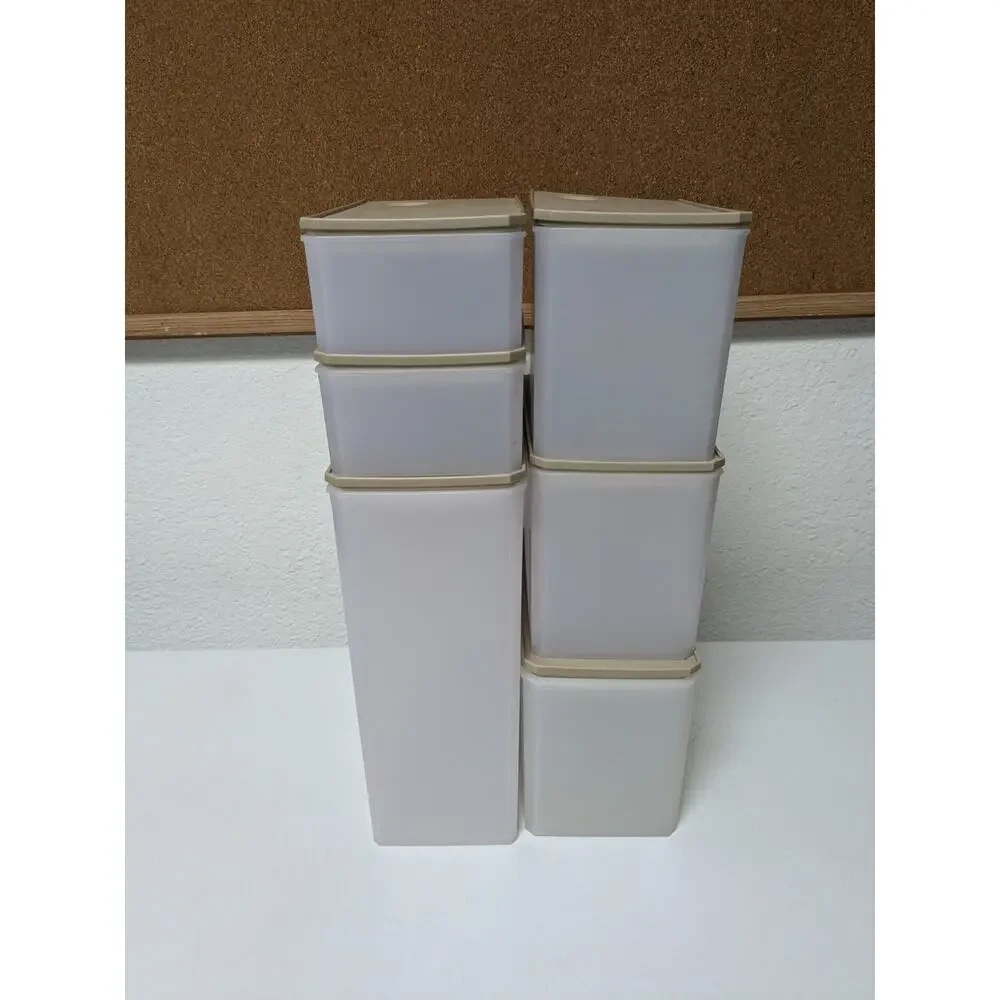 Tupperware good corners