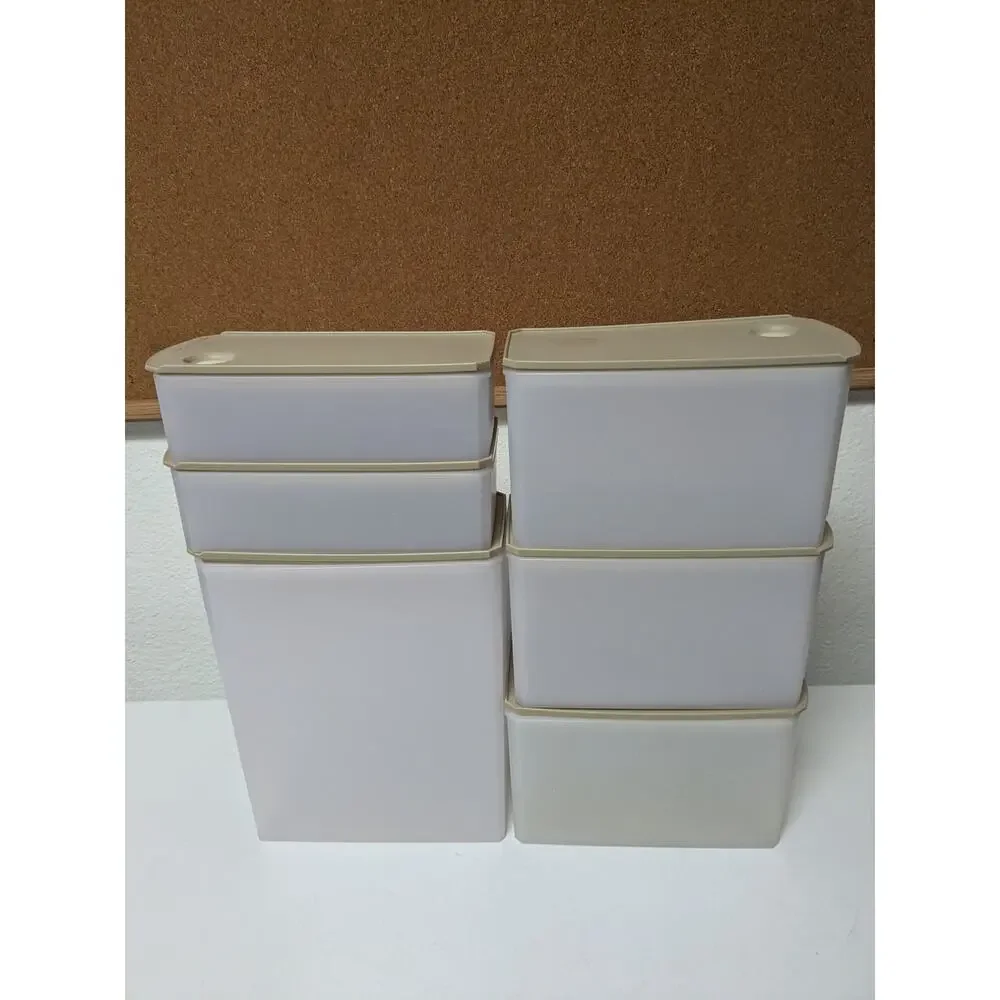 Tupperware good corners