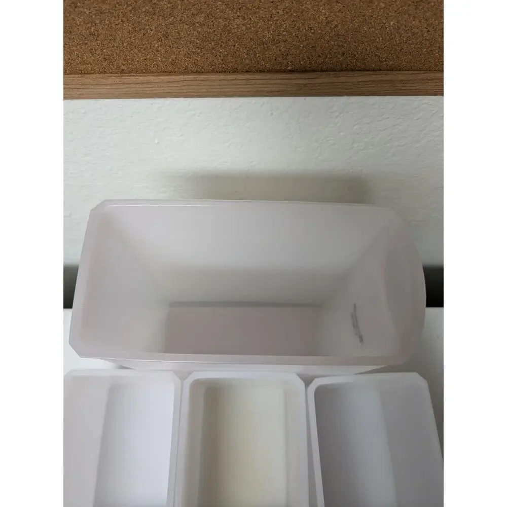 Tupperware good corners