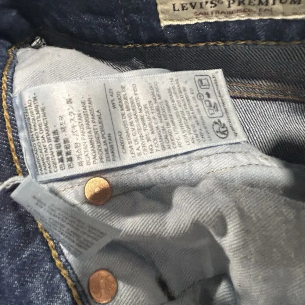Levis size w32