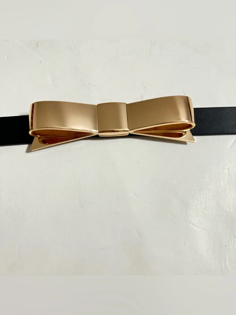 Kate Spade New York Metal Bow Leather Belt