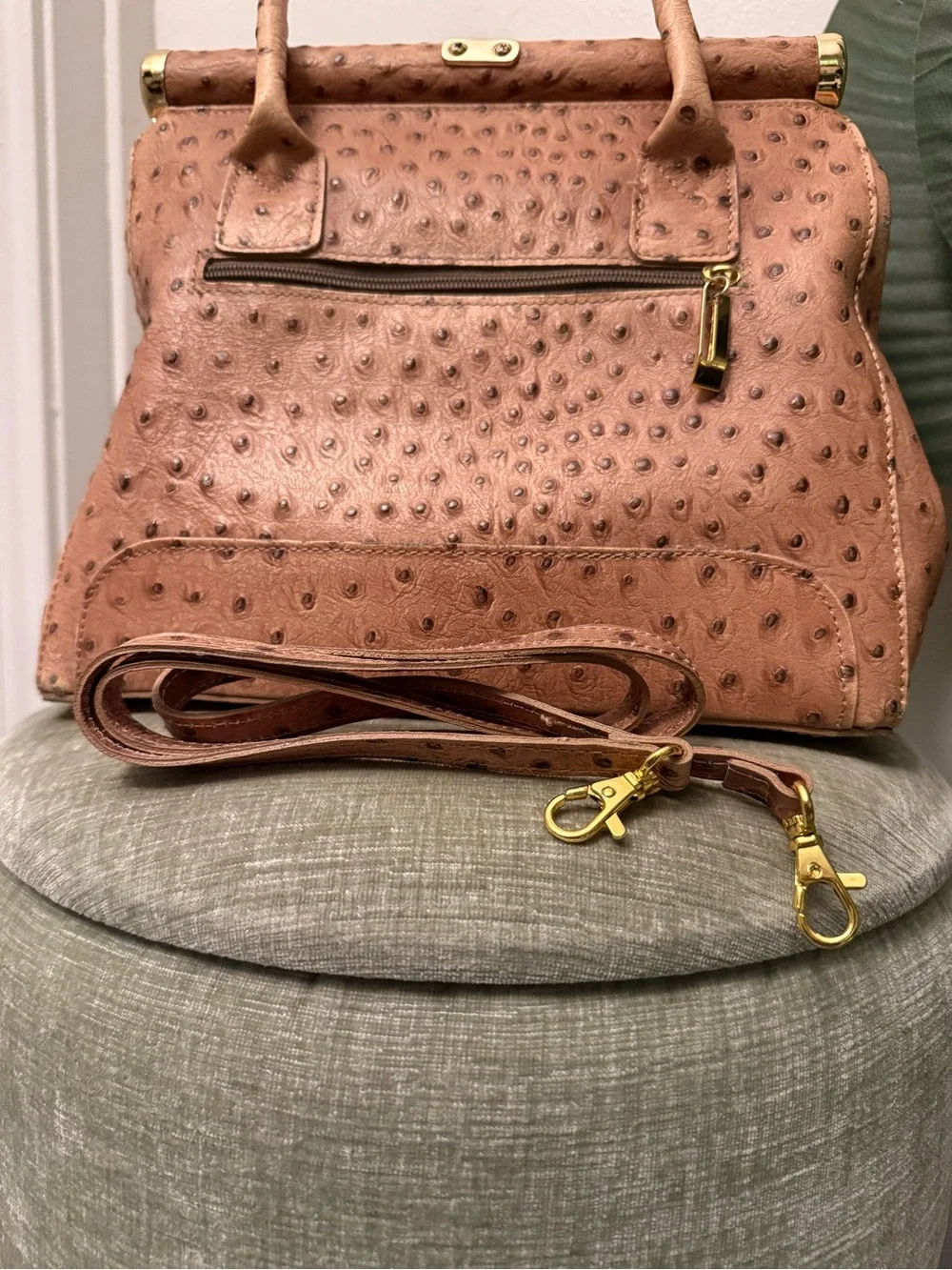 Pelle di Giada Made in Italy ostrich-textured/ostrich leather handbag