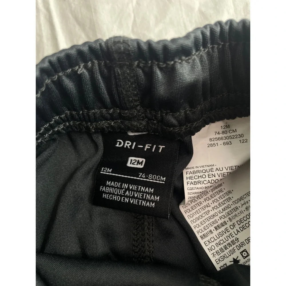 Nike Dri-FIT Boys Shorts Black White Swoosh Athletic Activewear 12M