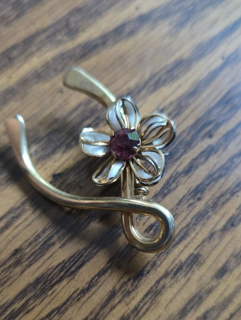 Source Unknown vintage elegant