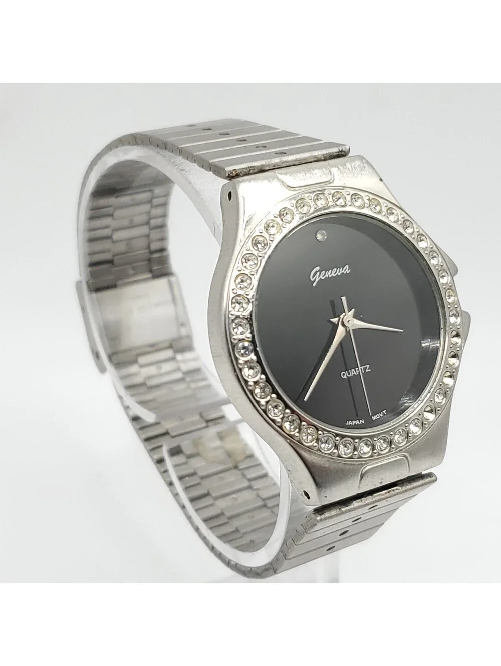 Geneva Watch Women 33mm Black Dial Rhinestone Bezel Silver Tone New Battery
